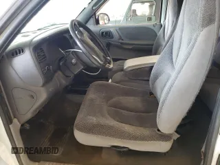 1998 Dodge Dakota SLT with VIN 1B7GG22X1WS732201, listed as a Copart auction lot 53292865 with 212,198 mi miles and Salvage Title. Bid and sale history available at carsss.com. Image 7.