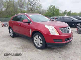 2010 Cadillac SRX Luxury Collection z VIN 3GYFNDEY6AS567867, wystawiony jako IAAI lot #42150741 z przebiegiem 113 533 mil mil oraz . Historia ofert i sprzedaży dostępna na DreamBid. Obrazek 1.