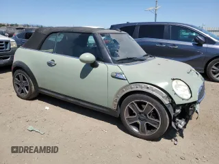 2010 MINI Convertible S z VIN WMWMS3C52ATZ84995, wystawiony jako Copart lot #63445985 z przebiegiem 51 266 mil mil oraz Szkoda całkowita • Salvage title. Historia ofert i sprzedaży dostępna na DreamBid. Obrazek 4.