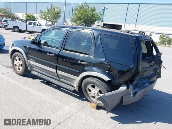 2002 Ford Escape XLT with VIN 1FMCU03142KC39723, listed as a IAAI auction lot 42228038 with 131,399 mi miles and . Bid and sale history available at DreamBid. Image 3.