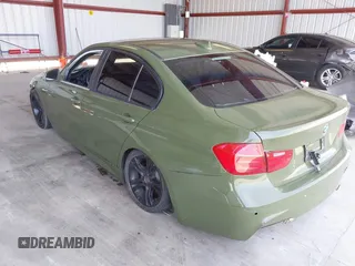 2012 BMW 3 Series 335i с VIN WBA3A9C55CFX59649, выставлен на аукционе IAAI как лот 42092969 с пробегом 182 620 миль миль и . История ставок и продаж доступна на DreamBid. Изображение 3.