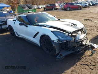 2016 Chevrolet Corvette Z51 2LT with VIN 1G1YK2D74G5105940, listed as a IAAI auction lot 40958524 with 41,215 mi miles and . Bid and sale history available at DreamBid. Image 1.