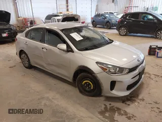 2020 Kia Rio LX with VIN 3KPA24AD9LE263266, listed as a IAAI auction lot 42006180 with 39,488 mi miles. Bid and sale history available at carsss.com. Image 1.
