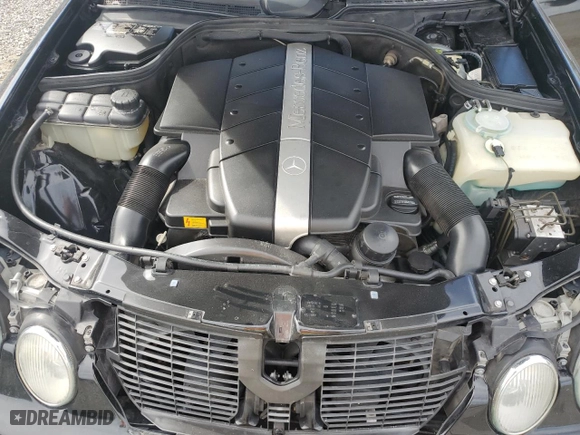 2001 Mercedes-Benz CLK-Class with VIN WDBLJ70G11F182465, listed as a Copart auction lot 81299454 with 99,524 mi miles and Non Repairable. Bid and sale history available at carsss.com. Image 11.