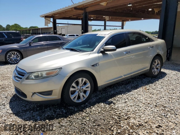 2011 Ford Taurus SEL z VIN 1FAHP2EW6BG176994, wystawiony jako Copart lot #56154735 z przebiegiem 211 017 mil mil oraz Szkoda całkowita • Salvage title. Historia ofert i sprzedaży dostępna na DreamBid. Obrazek 1.