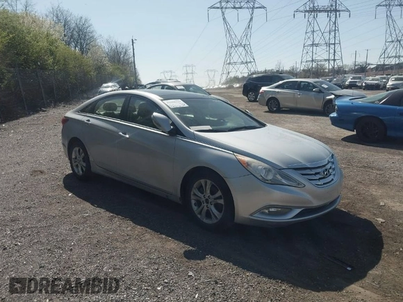 2012 Hyundai Sonata Limited z VIN 5NPEC4AC2CH469899, wystawiony jako IAAI lot #42008219 z przebiegiem 167 679 mil mil oraz . Historia ofert i sprzedaży dostępna na DreamBid. Obrazek 1.