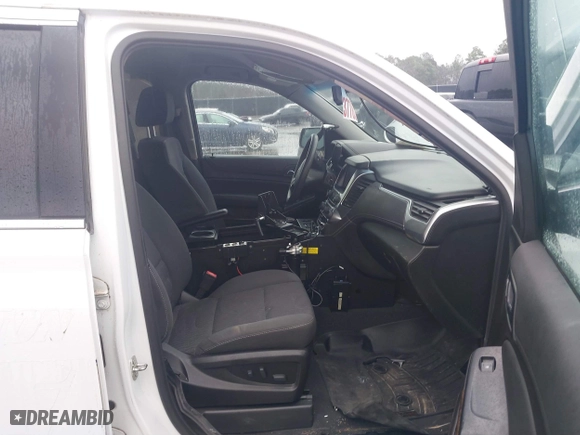 2019 Chevrolet Tahoe Commercial with VIN 1GNLCDEC4KR198330, listed as a IAAI auction lot 41542971 with 94,171 mi miles. Bid and sale history available at carsss.com. Image 5.