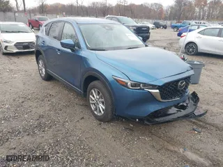 2023 Mazda CX-5 2.5 S Carbon Edition with VIN JM3KFBCM4P0264891, listed as a IAAI auction lot 40933700 with 18,714 mi miles. Bid and sale history available at carsss.com. Image 1.