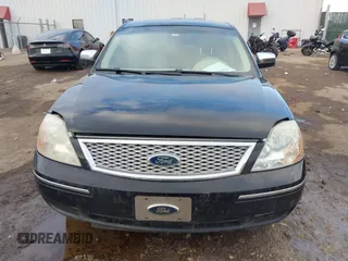 2005 Ford Five Hundred Limited с VIN 1FAFP25185G126517, выставлен на аукционе IAAI как лот 41449598 с пробегом 129 530 миль миль и . История ставок и продаж доступна на DreamBid. Изображение 12.