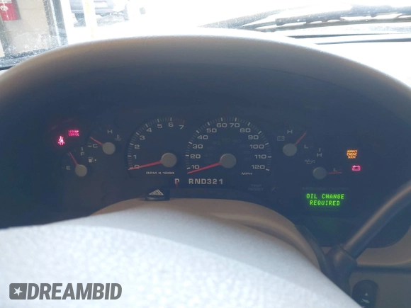 2004 Ford Explorer z VIN 1FMZU84WX4UA32084, wystawiony jako IAAI lot #41958563 z przebiegiem 229 924 mil mil oraz . Historia ofert i sprzedaży dostępna na DreamBid. Obrazek 7.