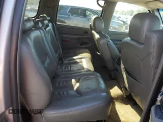 2006 Chevrolet Suburban LS with VIN 1GNFK16ZX6J130796, listed as a Copart auction lot 84627724 with 287,830 mi miles and Salvage Title. Bid and sale history available at carsss.com. Image 11.