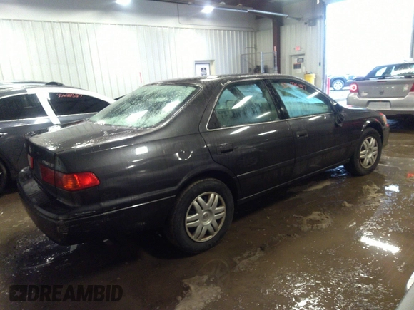 2001 Toyota Camry CE with VIN 4T1BG22K21U781964, listed as a IAAI auction lot 35629457 with 171,488 mi miles. Bid and sale history available at carsss.com. Image 4.