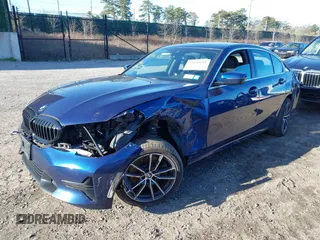 2020 BMW 3 Series 330i xDrive with VIN 3MW5R7J00L8B32413, listed as a IAAI auction lot 41940191 with 46,406 mi miles. Bid and sale history available at carsss.com. Image 21.