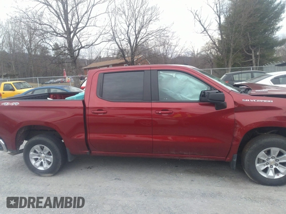 2023 Chevrolet Silverado 1500 LT with VIN 1GCUDDE88PZ333015, listed as a IAAI auction lot 41620991 with 1 mi miles. Bid and sale history available at carsss.com. Image 13.