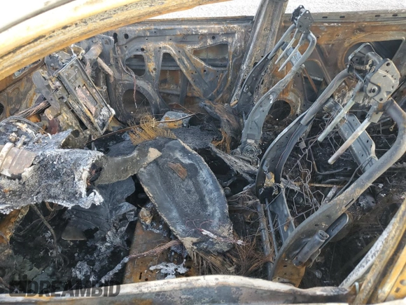 2023 Subaru Ascent Premium z VIN 4S4WMAED4P3417870, wystawiony jako Copart lot #80829034 z przebiegiem Nie podano mil oraz Szkoda całkowita • Salvage title. Historia ofert i sprzedaży dostępna na DreamBid. Obrazek 7.
