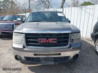 2011 GMC Sierra 1500 SLE with VIN 3GTP1VE06BG260158, listed as a IAAI auction lot 41627265 with 127,895 mi miles. Bid and sale history available at carsss.com. Image 12.