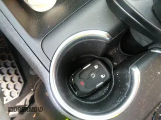 2022 GMC Terrain SLE z VIN 3GKALTEVXNL138628, wystawiony jako IAAI lot #42049758 z przebiegiem 24 450 mil mil oraz . Historia ofert i sprzedaży dostępna na DreamBid. Obrazek 11.