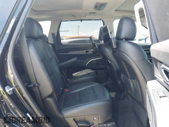 2021 Kia Telluride SX with VIN 5XYP5DHC6MG163371, listed as a IAAI auction lot 42153543 with 85,512 mi miles and . Bid and sale history available at DreamBid. Image 8.