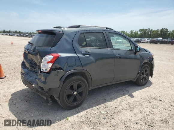 2021 Chevrolet Trax LT with VIN KL7CJPSB0MB325921, listed as a Copart auction lot 56986325 with 78,937 mi miles and Salvage title. Bid and sale history available at DreamBid. Image 3.