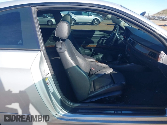 2009 BMW 3 Series 335i с VIN WBAWB73549P044945, выставлен на аукционе IAAI как лот 41556993 с пробегом 185 832 миль миль и . История ставок и продаж доступна на DreamBid. Изображение 5.