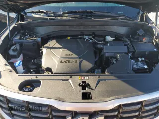 2025 Kia Telluride S with VIN 5XYP64GC4SG598370, listed as a Copart auction lot 46740015 with 513 mi miles and Salvage Title. Bid and sale history available at DreamBid. Image 13.