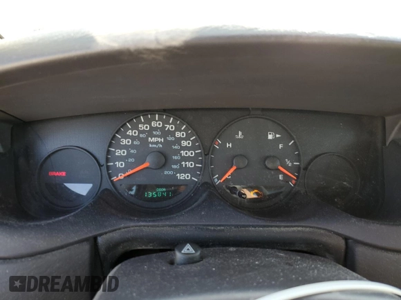 2000 Plymouth Neon Highline z VIN 1P3ES46C7YD793228, wystawiony jako Copart lot #49080745 z przebiegiem 135 841 mil mil oraz Szkoda całkowita • Salvage title. Historia ofert i sprzedaży dostępna na DreamBid. Obrazek 9.