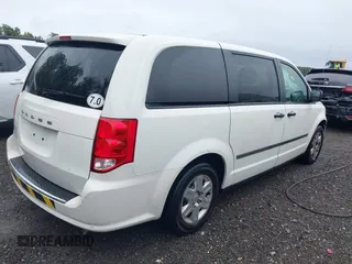 2011 Dodge Grand Caravan Cargo with VIN 2D4RN1AG5BR601684, listed as a IAAI auction lot 40406009 with 207,242 mi miles. Bid and sale history available at carsss.com. Image 4.