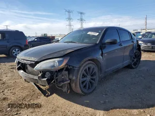 2011 Chrysler 200 S with VIN 1C3BC8FG1BN567573, listed as a Copart auction lot 43625365 with 125,302 mi miles and Salvage Title. Bid and sale history available at carsss.com. Image 1.