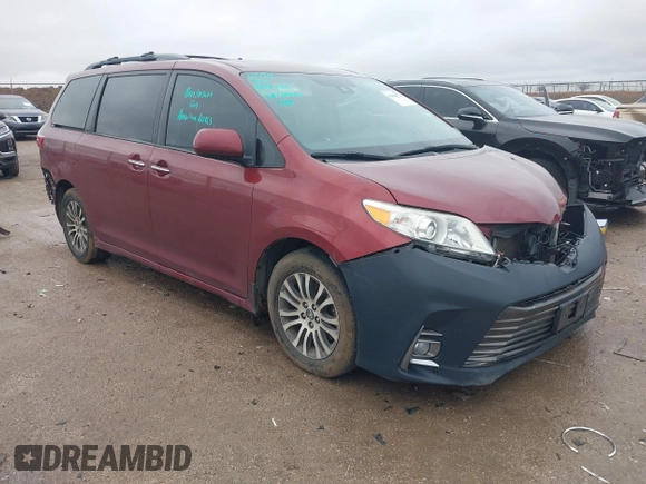 2019 Toyota Sienna XLE Auto Access Seat with VIN 5TDYZ3DC5KS971445, listed as a IAAI auction lot 41494373 with 147,578 mi miles. Bid and sale history available at carsss.com. Image 1.