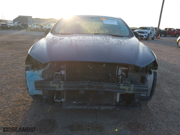 2015 Ford Fusion SE with VIN 3FA6P0H73FR171119, listed as a IAAI auction lot 41978026 with 175,398 mi miles. Bid and sale history available at carsss.com. Image 13.