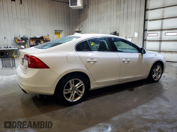 2015 Volvo S60 T5 Platinum with VIN YV1612TD8F2305562, listed as a Copart auction lot 47931785 with 62,727 mi miles and Salvage Title. Bid and sale history available at carsss.com. Image 3.