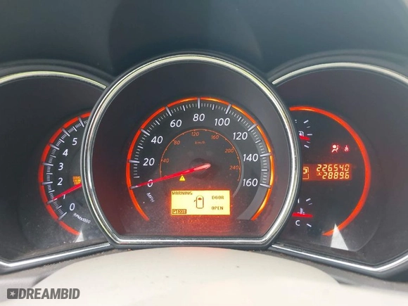 2010 Nissan Murano S with VIN JN8AZ1MU1AW007586, listed as a IAAI auction lot 41832185 with 226,540 mi miles. Bid and sale history available at carsss.com. Image 7.