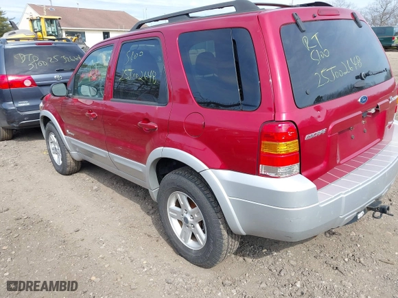 2007 Ford Escape Hybrid with VIN 1FMCU59H17KA98246, listed as a IAAI auction lot 41789024 with 999,999 mi miles. Bid and sale history available at carsss.com. Image 3.