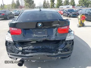 2014 BMW 3 Series 328i with VIN WBA3C1C55EK115218, listed as a IAAI auction lot 41824817 with 101,941 mi miles. Bid and sale history available at carsss.com. Image 17.