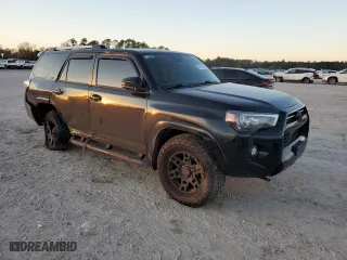 2021 Toyota 4Runner SR5 with VIN JTEEU5JR1M5237556, listed as a Copart auction lot 87691135 with 87,467 mi miles and Salvage Title. Bid and sale history available at carsss.com. Image 4.