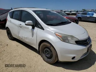 2014 Nissan Note S with VIN 3N1CE2CP3EL427740, listed as a Copart auction lot 52353115 with 132,371 mi miles and Salvage Title. Bid and sale history available at DreamBid. Image 4.