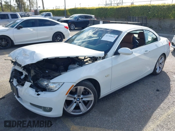 2007 BMW 3 Series 335i with VIN WBAWL73547PX47052, listed as a IAAI auction lot 41700828 with 64,409 mi miles. Bid and sale history available at carsss.com. Image 17.