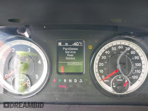 2016 Ram 2500 Tradesman with VIN 3C6UR5HLXGG237028, listed as a IAAI auction lot 42115381 with 302,532 mi miles and . Bid and sale history available at DreamBid. Image 7.