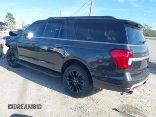 2024 Ford Expedition Max XLT with VIN 1FMJK1H8XREA66663, listed as a IAAI auction lot 41433111 with 3,196 mi miles and . Bid and sale history available at DreamBid. Image 3.