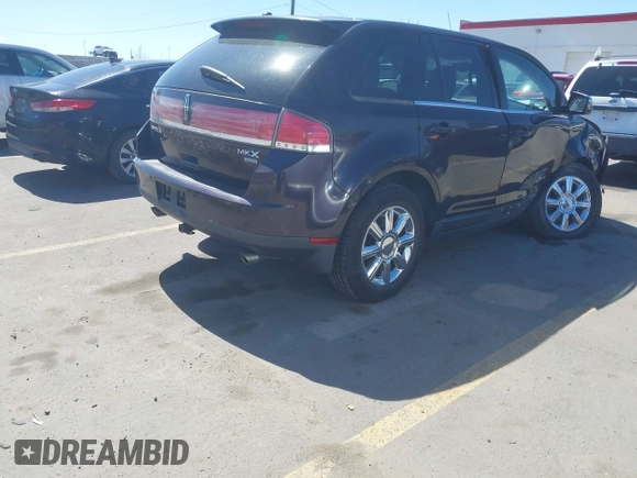 2007 Lincoln MKX with VIN 2LMDU88C47BJ35221, listed as a IAAI auction lot 41974785 with 160,257 mi miles. Bid and sale history available at carsss.com. Image 4.