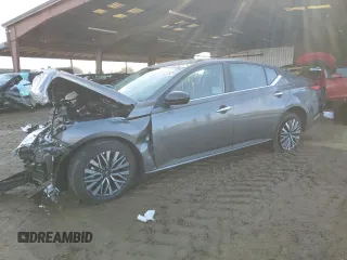 2025 Nissan Altima SV with VIN 1N4BL4DVXSN320757, listed as a Copart auction lot 85480634 with 2,615 mi miles and Salvage Title. Bid and sale history available at DreamBid. Image 1.