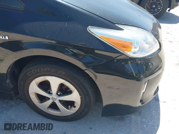 2012 Toyota Prius One with VIN JTDKN3DU8C0333155, listed as a IAAI auction lot 42062427 with 190,320 mi miles. Bid and sale history available at carsss.com. Image 18.