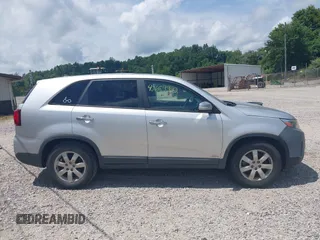 2015 Kia Sorento LX with VIN 5XYKTCA62FG568967, listed as a IAAI auction lot 42689942 with 215,430 mi miles and . Bid and sale history available at DreamBid. Image 13.
