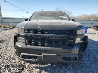 2020 Chevrolet Silverado 1500 Custom with VIN 3GCPWBEK0LG184925, listed as a Copart auction lot 46471405 with 141,913 mi miles and Salvage Title. Bid and sale history available at carsss.com. Image 5.