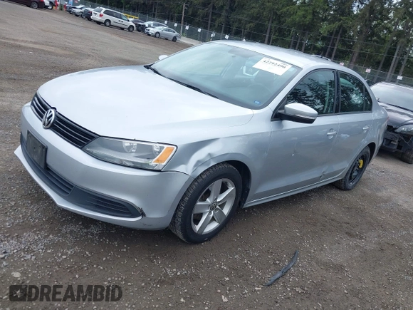 2012 Volkswagen Jetta TDI w/Premium & Nav with VIN 3VWLL7AJ8CM364248, listed as a IAAI auction lot 42292490 with 268,674 mi miles and . Bid and sale history available at DreamBid. Image 2.