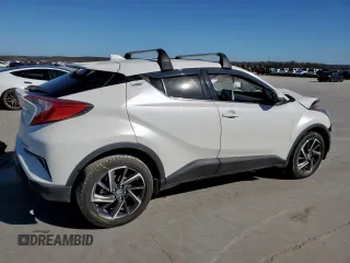 2020 Toyota C-HR LE with VIN JTNKHMBX8L1091676, listed as a Copart auction lot 48601545 with 0 mi miles and Salvage Title. Bid and sale history available at carsss.com. Image 3.