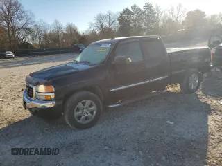 2006 GMC Sierra 1500 SLT z VIN 2GTEK19B061290182, wystawiony jako Copart lot #46699475 z przebiegiem 139 468 mil mil oraz Czysty tytuł • Clean title. Historia ofert i sprzedaży dostępna na DreamBid. Obrazek 1.