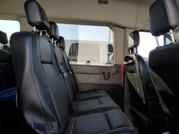 2022 Ford Transit Passenger XL с VIN 1FDAX2C81NKA36641, выставлен на аукционе Copart как лот 86621764 с пробегом Не указан миль и Списание • Salvage title. История ставок и продаж доступна на DreamBid. Изображение 11.