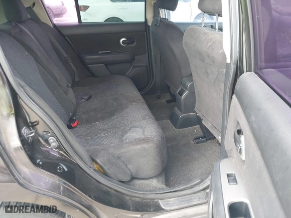 2011 Nissan Versa 1.8 S with VIN 3N1BC1CPXBL373263, listed as a IAAI auction lot 41765476 with 187,281 mi miles. Bid and sale history available at carsss.com. Image 8.