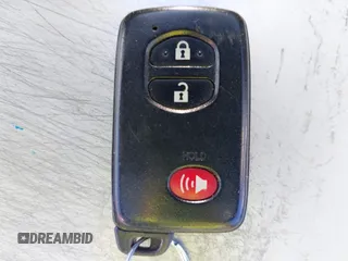2014 Toyota Prius Two z VIN JTDZN3EU9EJ006869, wystawiony jako IAAI lot #41760598 z przebiegiem 137 514 mil mil oraz . Historia ofert i sprzedaży dostępna na DreamBid. Obrazek 11.